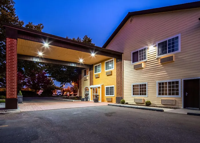 Best Western Plus Meridian